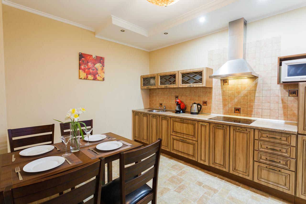 Apartment In Complex Korona On Knyazhyi Zaton 21 Kiev Dış mekan fotoğraf