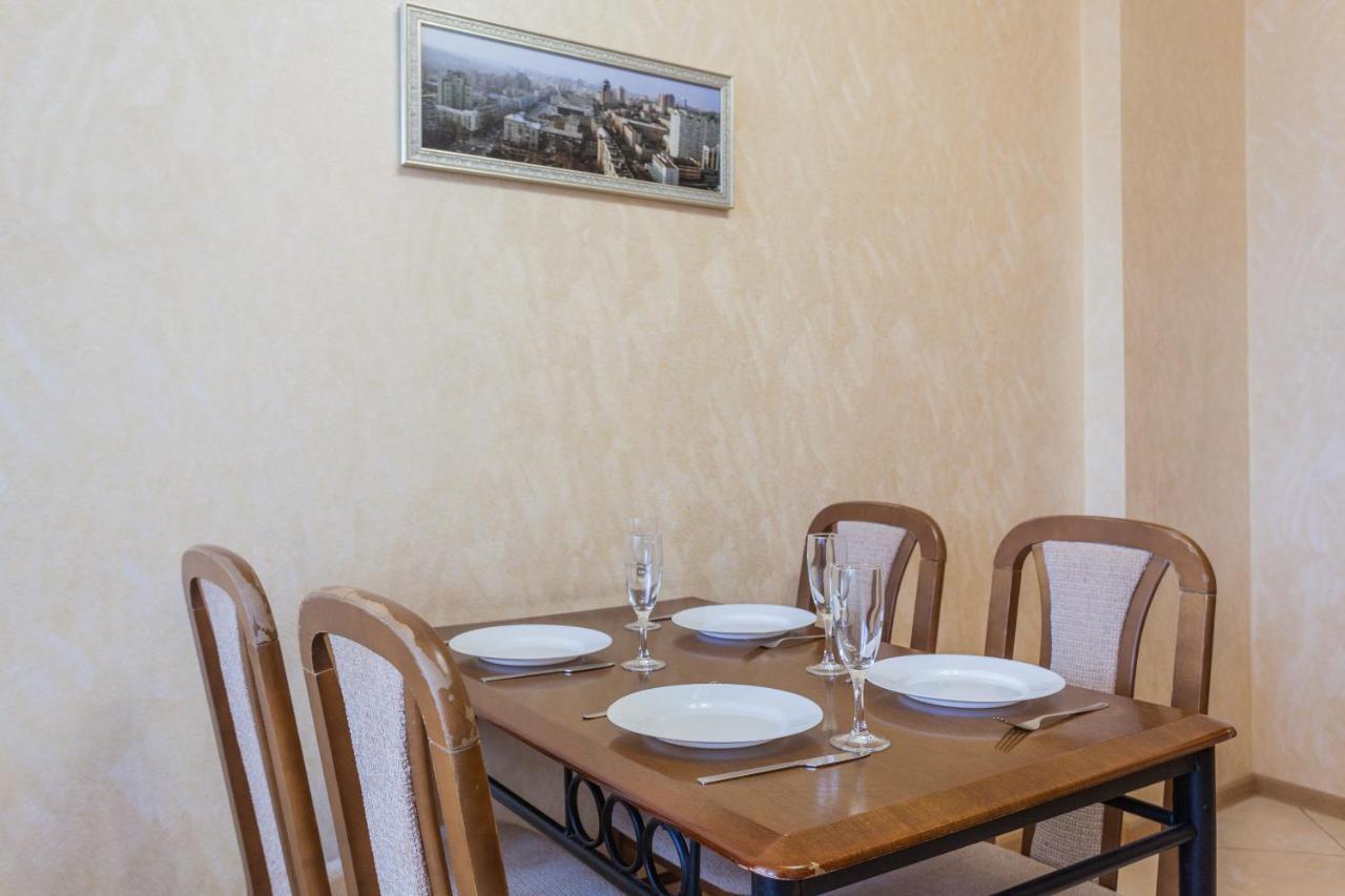 Apartment In Complex Korona On Knyazhyi Zaton 21 Kiev Dış mekan fotoğraf